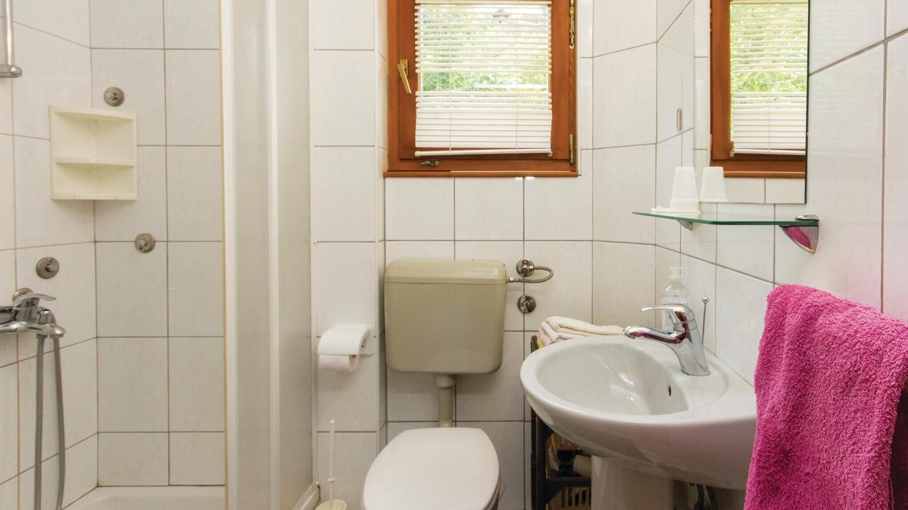 Photo of Bathroom in Presika