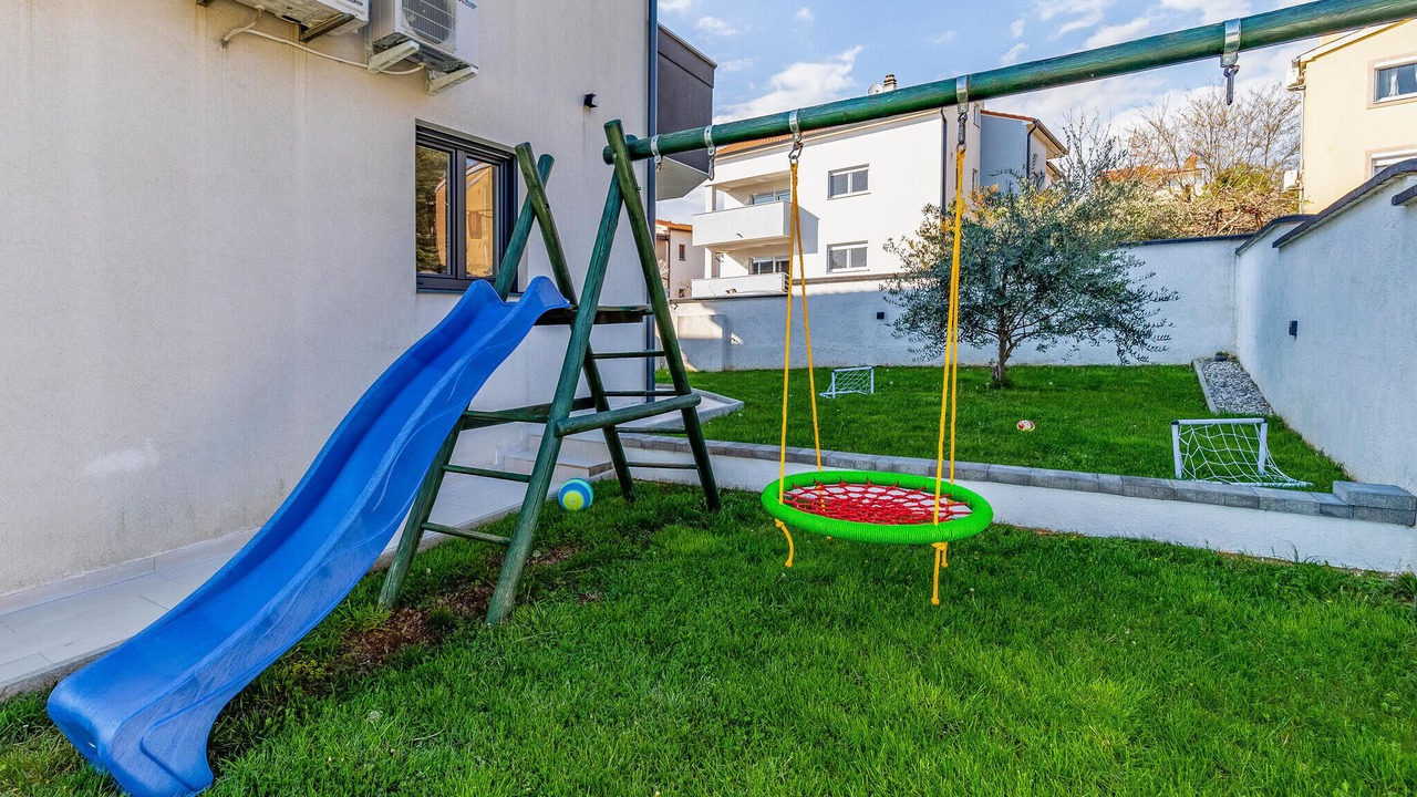 Photo of Outdoor in Stinjan