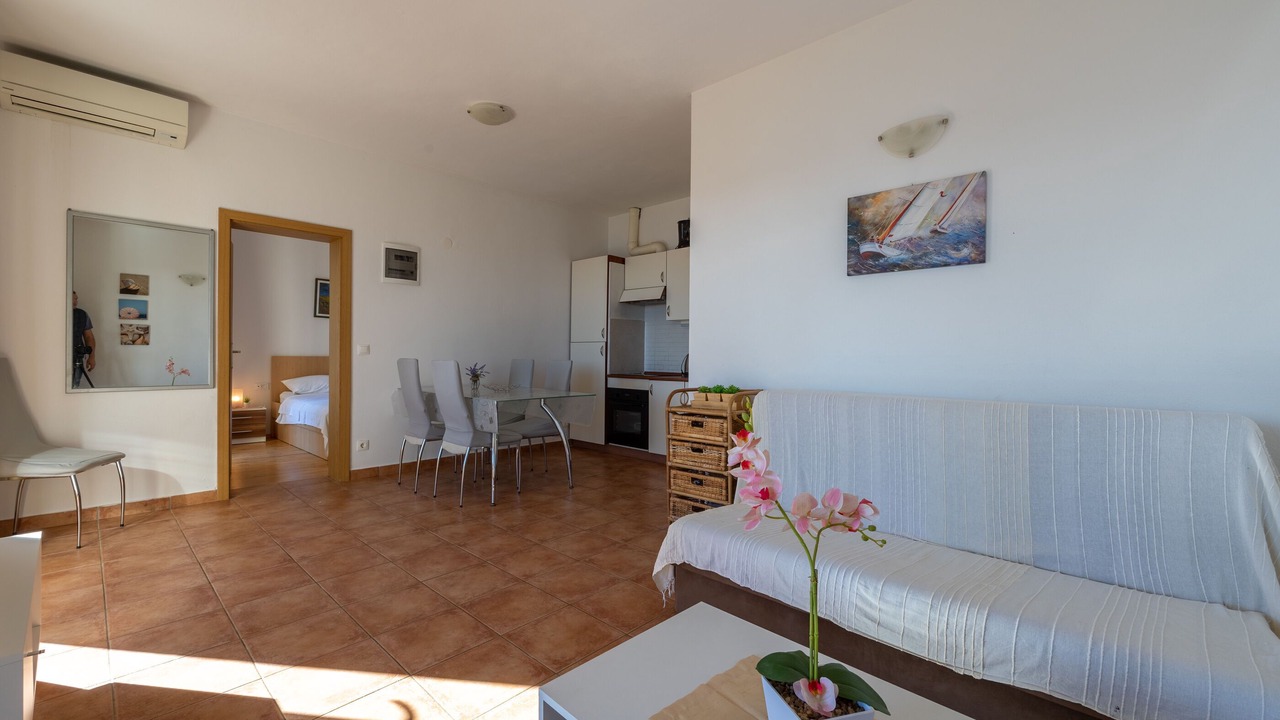 Photo of Livingroom in Zavala