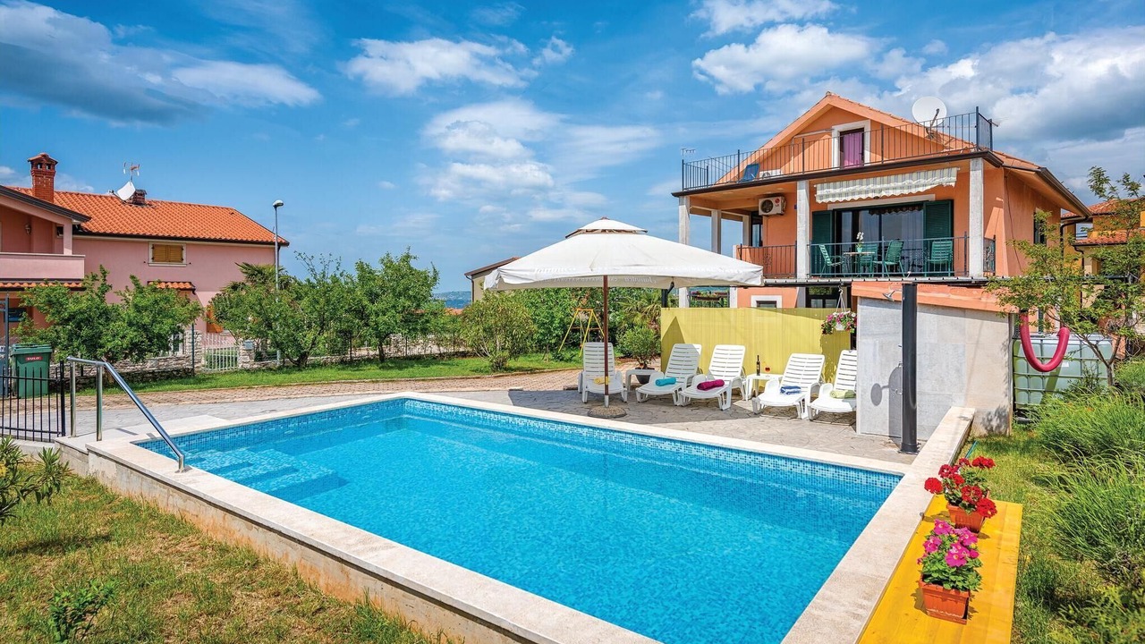 Photo of Outdoor in Kastel