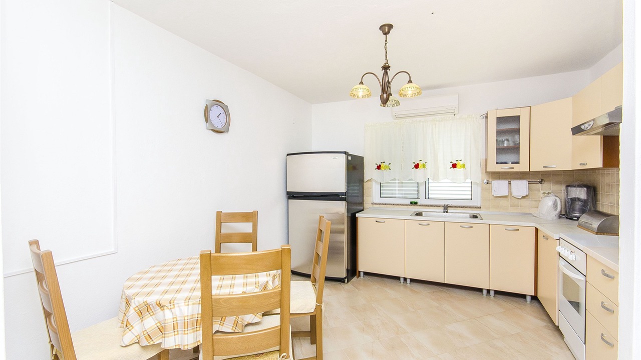 Photo of Kitchen in Sucuraj