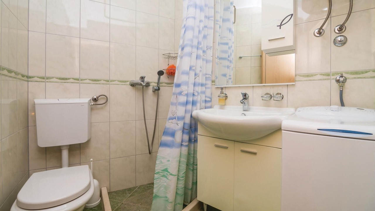 Photo of Bathroom in Trsteno