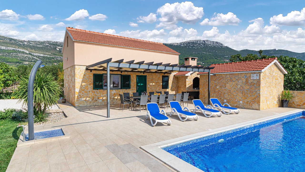 Photo of Outdoor in Kastela