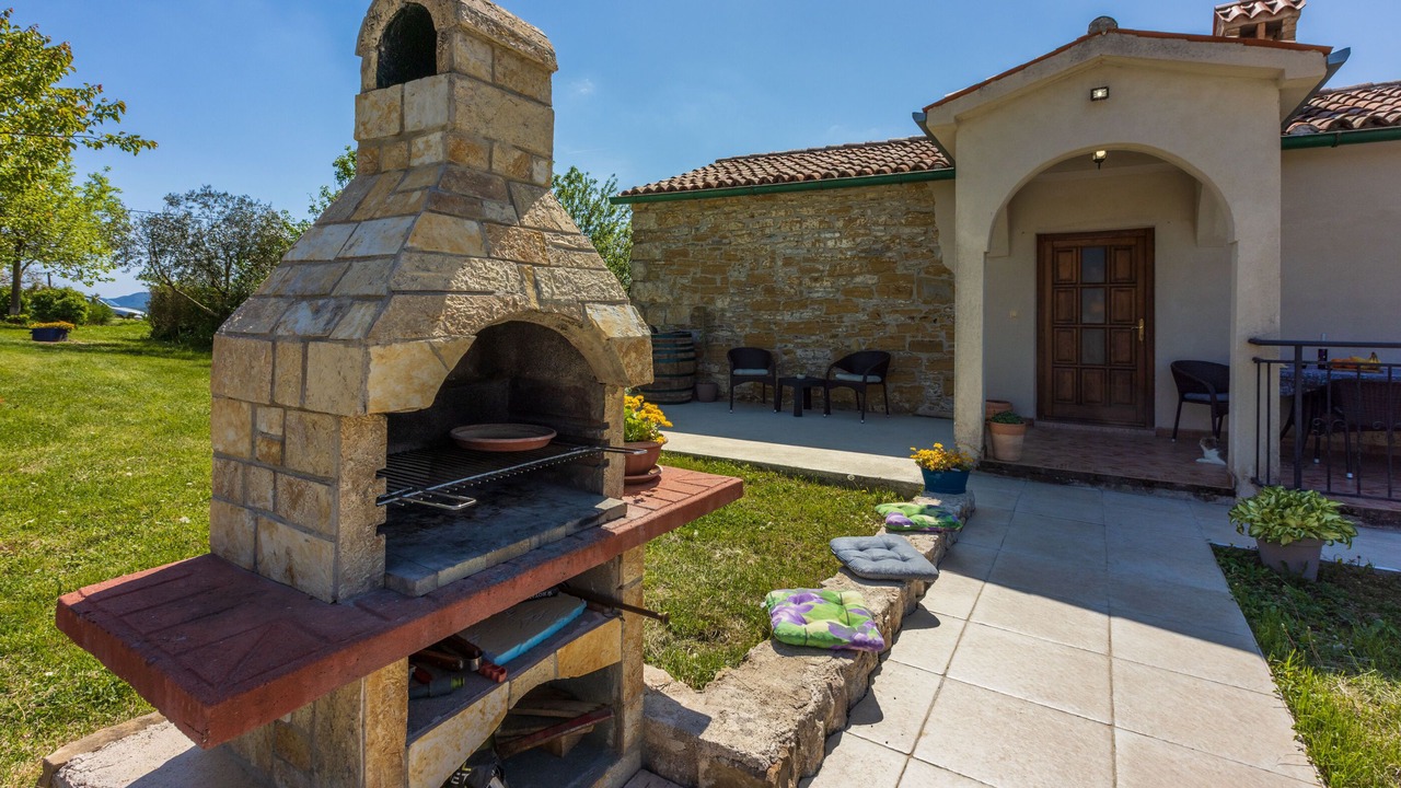 Photo of Patio Balcony in Krsan