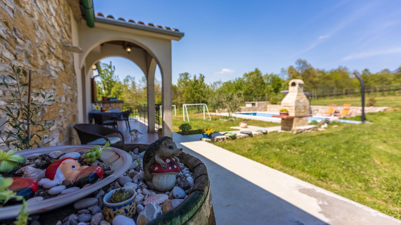 Photo of Patio Balcony in Krsan