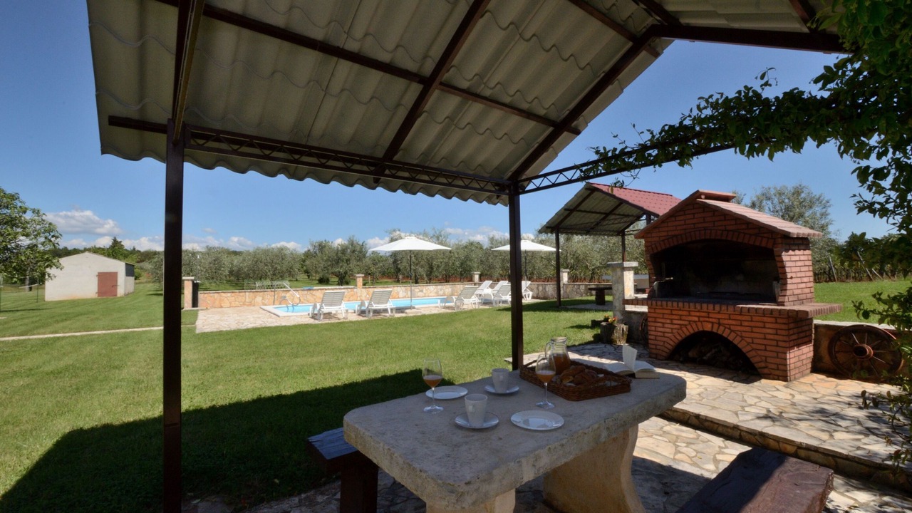 Photo of Outdoor in Lasici