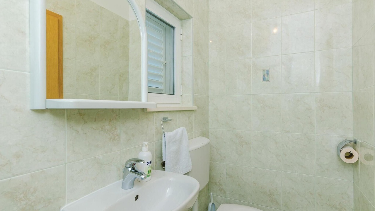 Photo of Bathroom in Molunat