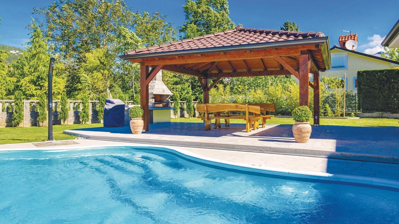Photo of Outdoor in Sarsoni