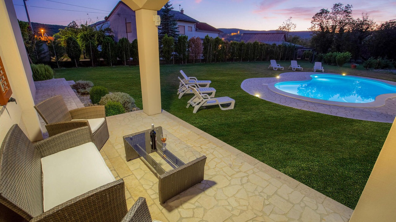 Photo of Outdoor in Sarsoni