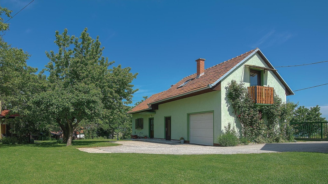 Photo of Outdoor in Strigova