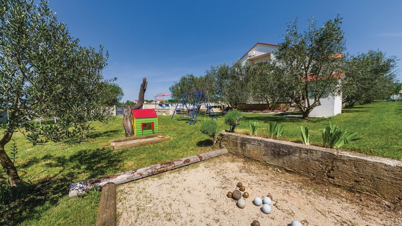 Photo of Outdoor in Kakma