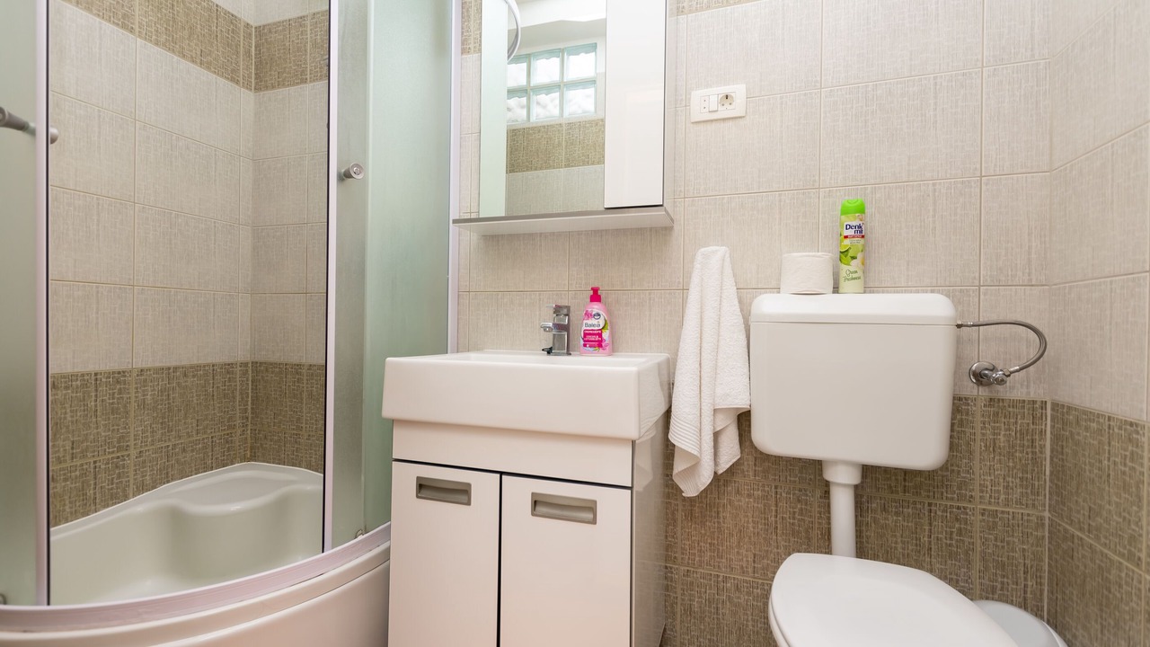 Photo of Bathroom in Mimice