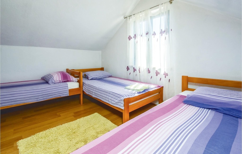 Photo of Bedroom in Pucisca