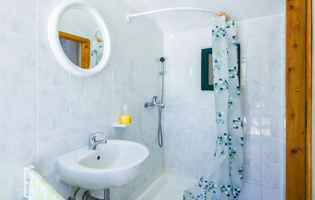 Photo of Bathroom in Pucisca