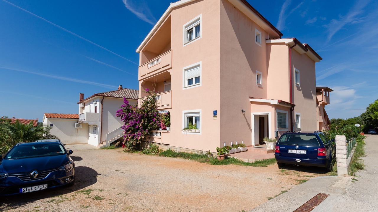 Photo of Outdoor in Barbat na Rabu