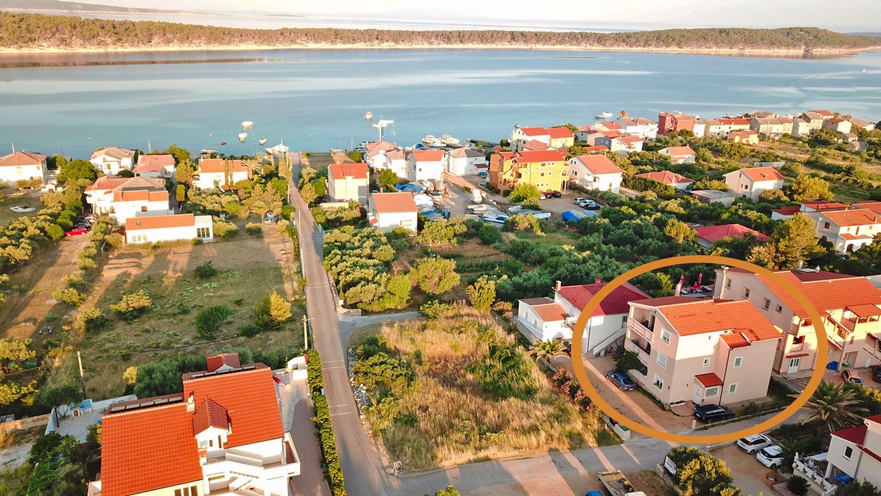 Photo of Outdoor in Barbat na Rabu