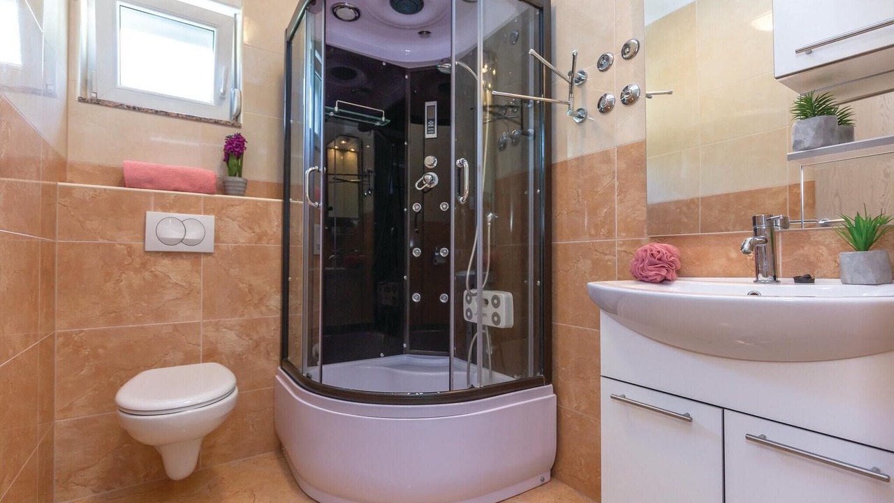 Photo of Bathroom in Bratus