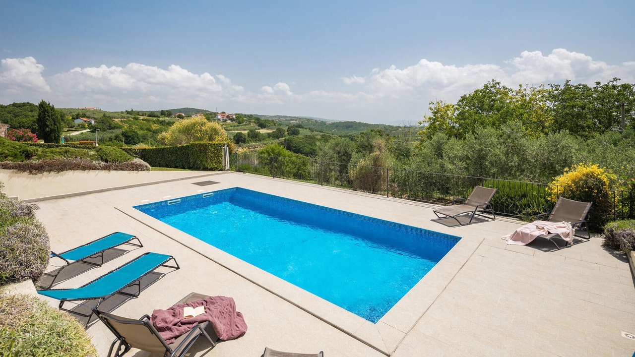Photo of Outdoor in Baredine