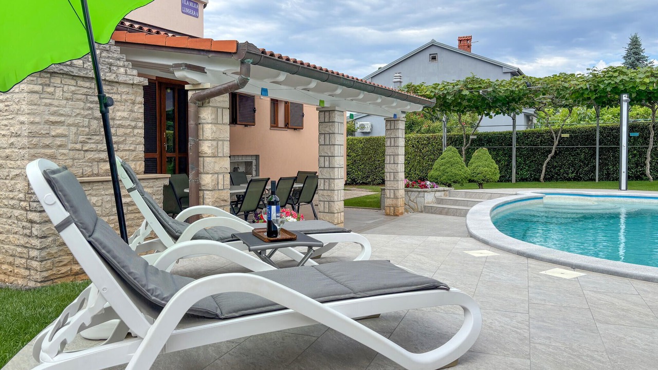 Photo of Outdoor in Stinjan