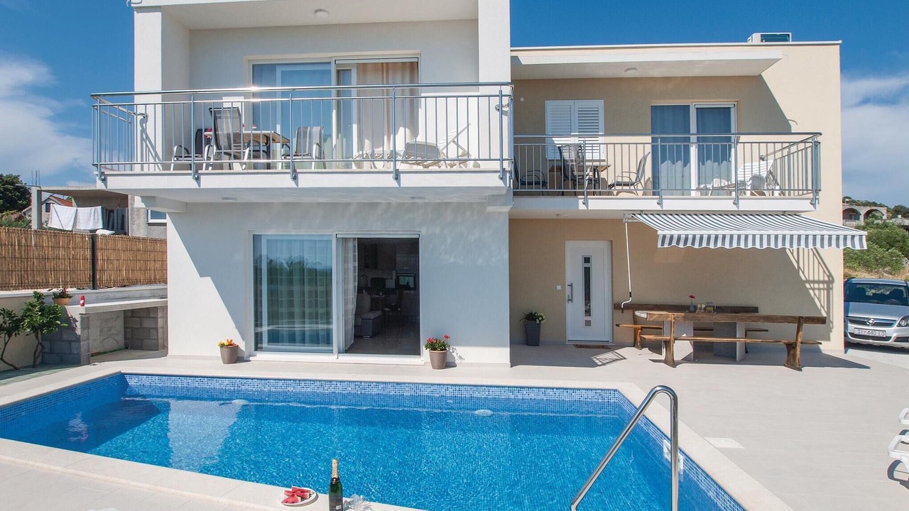 Photo of Outdoor in Jarebinjak