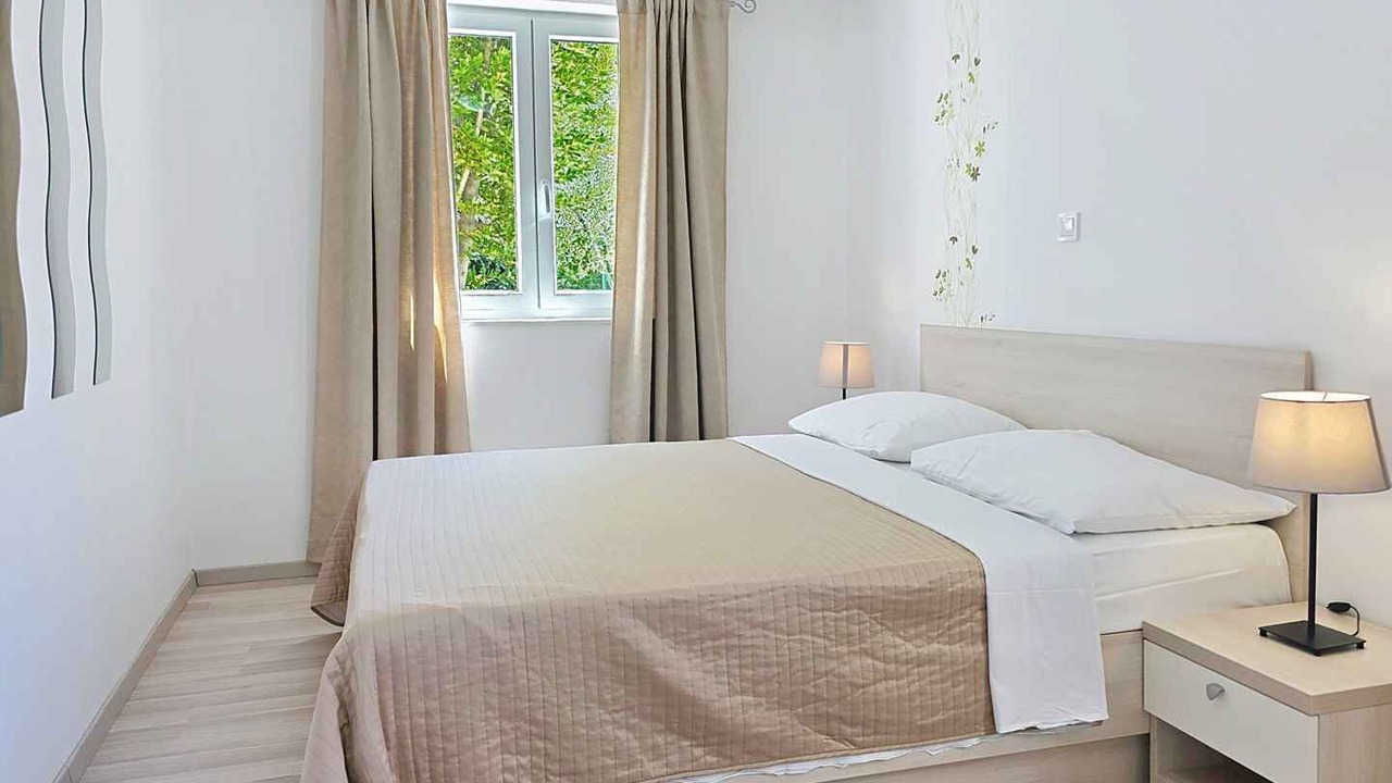 Photo of Bedroom in Baska