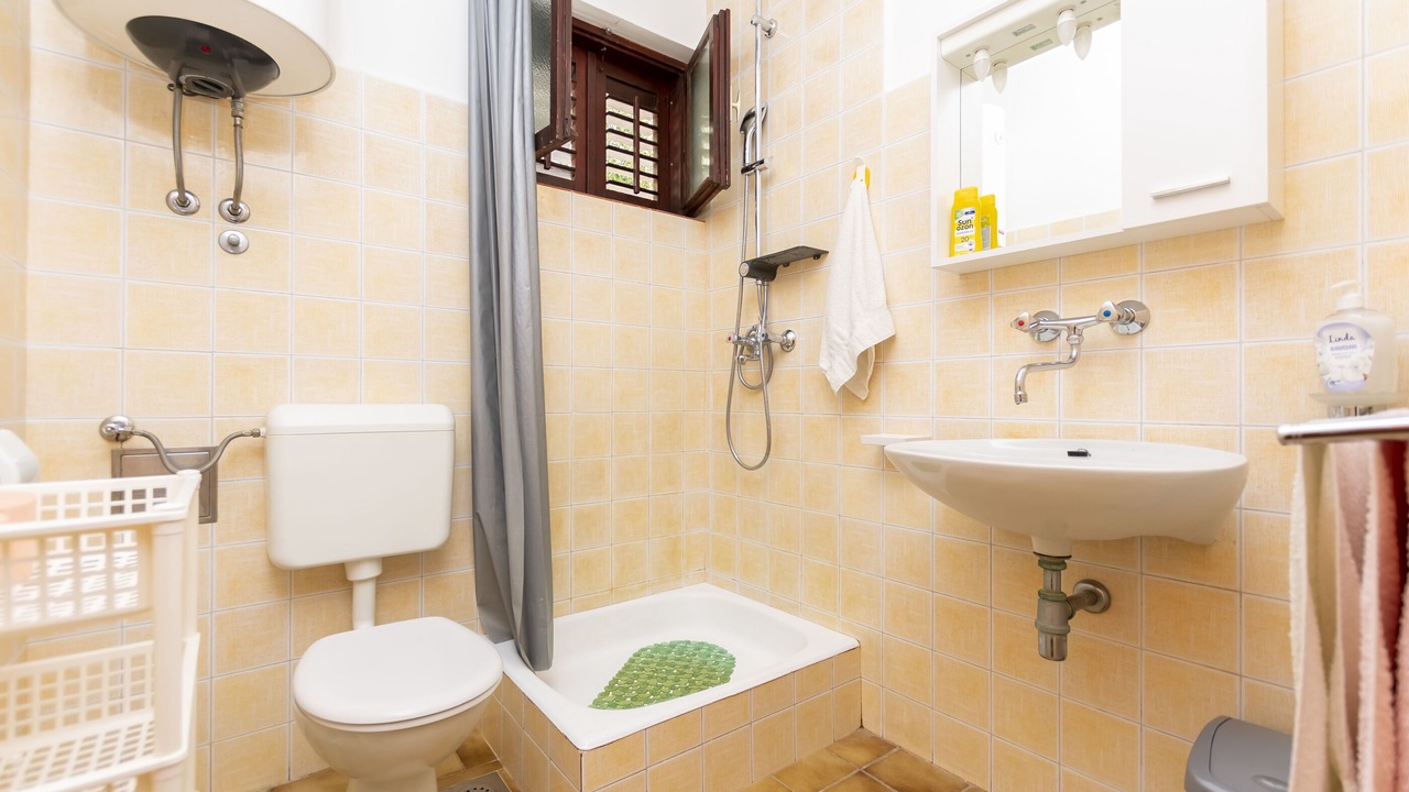 Photo of Bathroom in Mimice