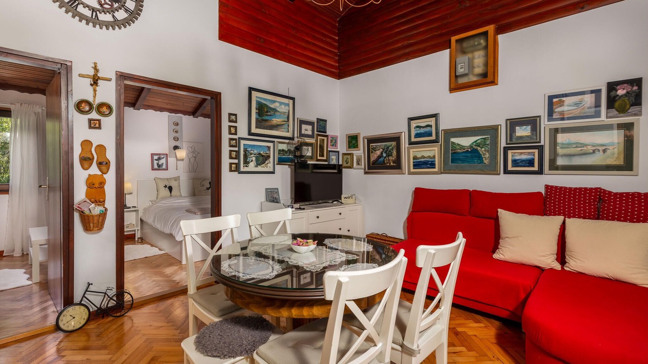 Photo of Bedroom in Trosmarija