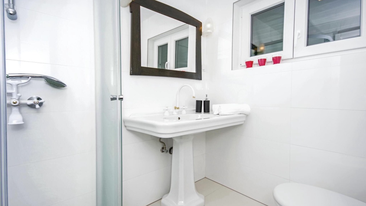 Photo of Bathroom in Brela