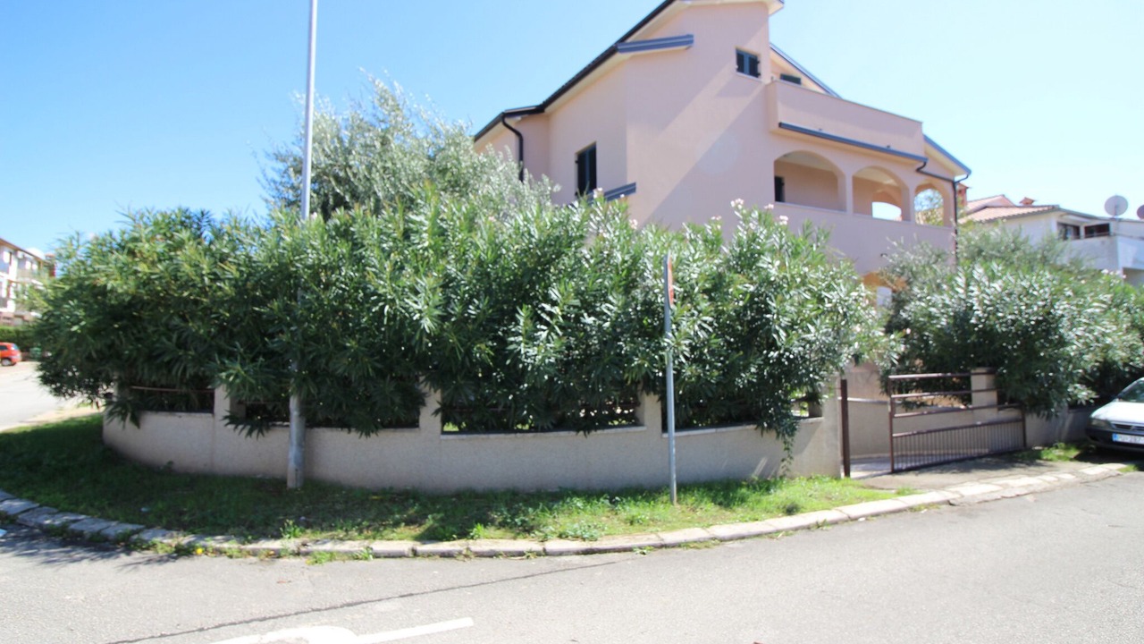 Photo of Others in Gulici