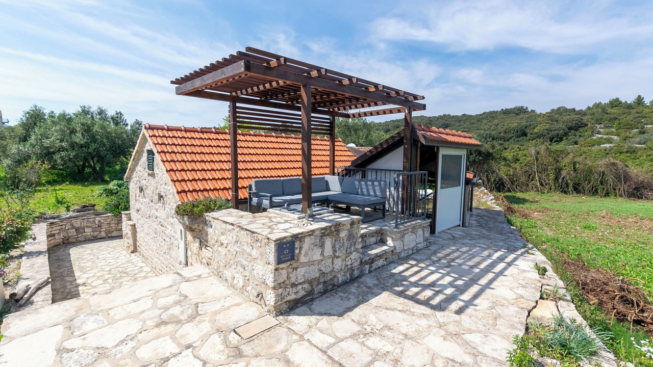 Photo of Patio Balcony in Kneza