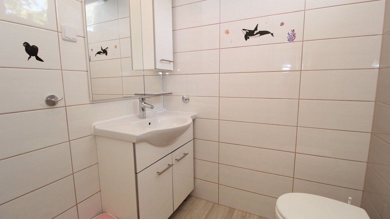 Photo of Bathroom in Kolan