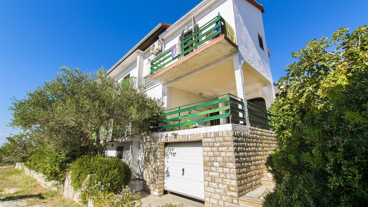 Photo of Outdoor in Rtina