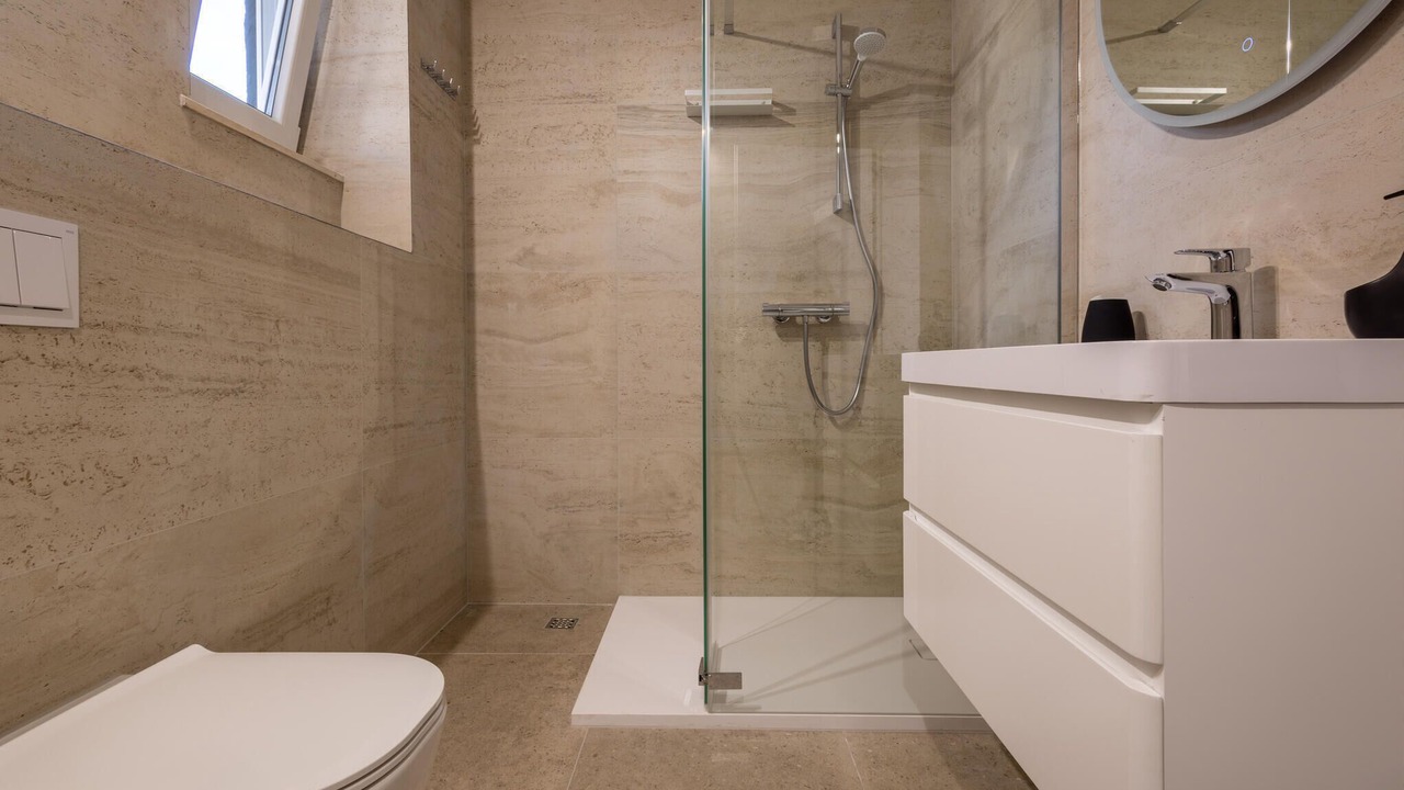 Photo of Bathroom in Tice