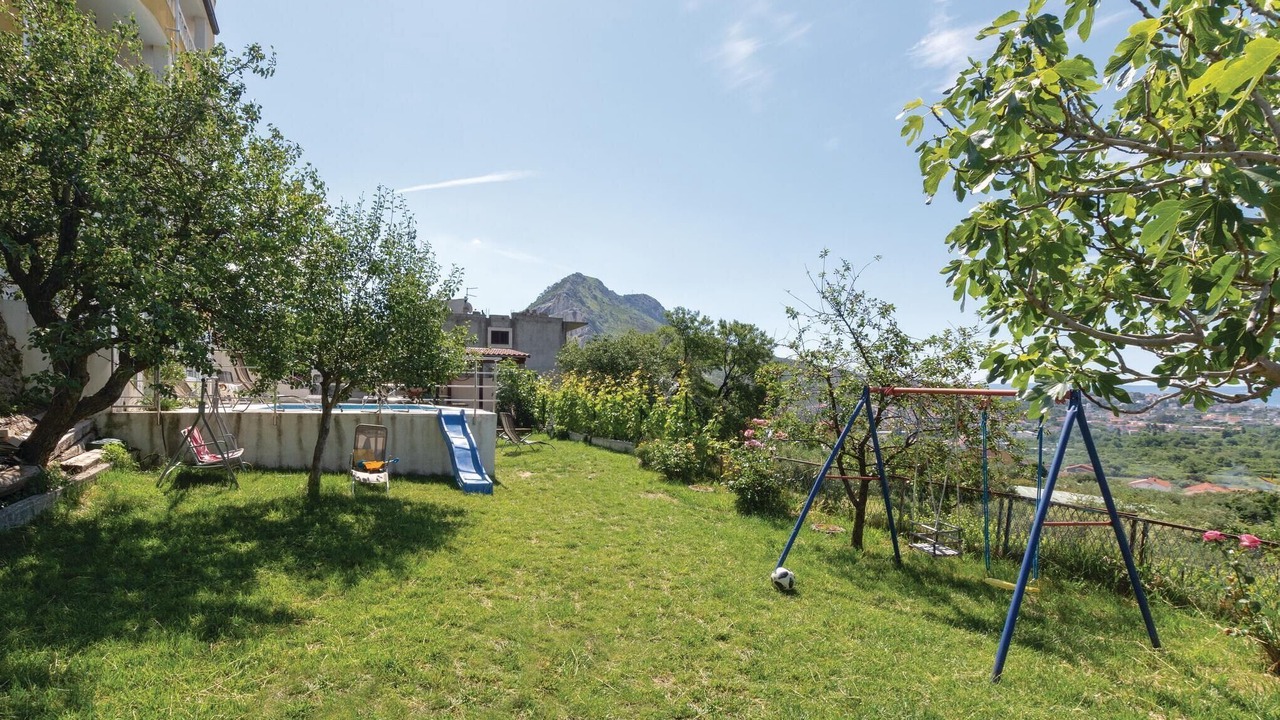 Photo of Outdoor in Kucine
