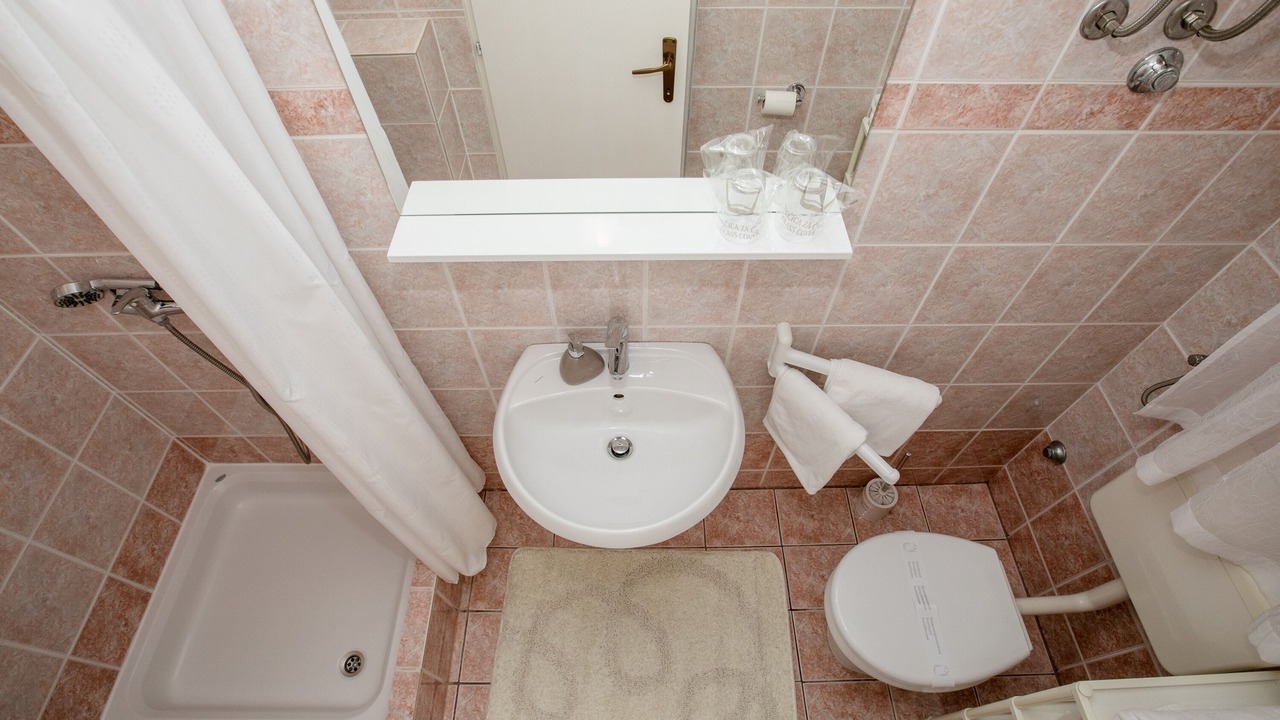 Photo of Bathroom in Rab