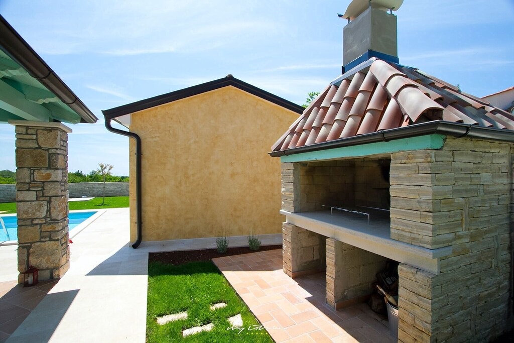 Photo of Buildings in Radetici