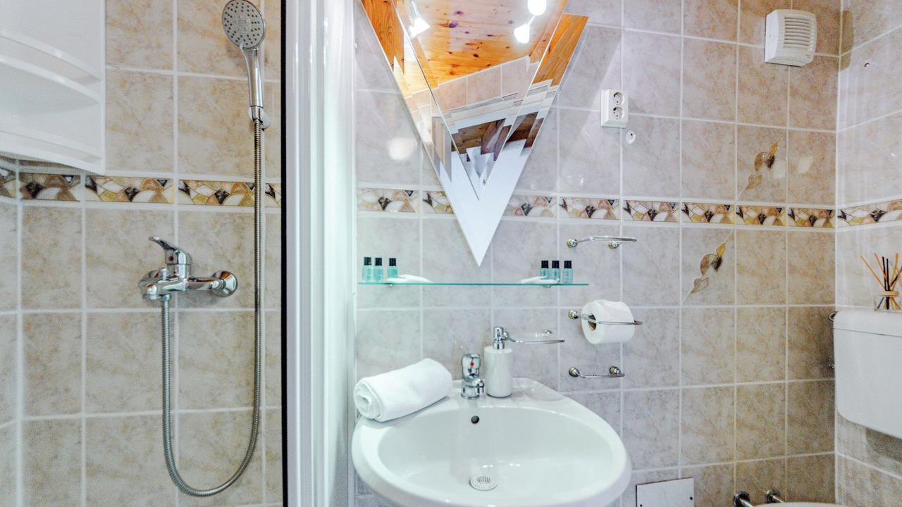 Photo of Bathroom in Bol