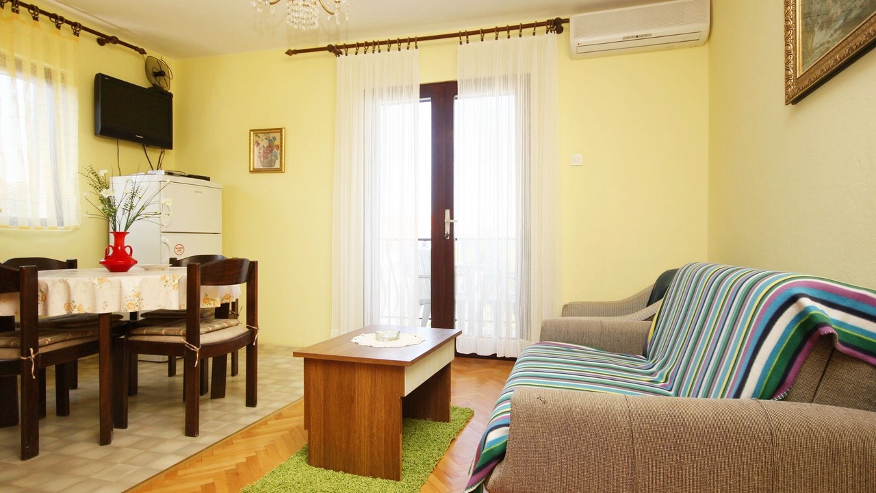 Photo of Livingroom in Loviste