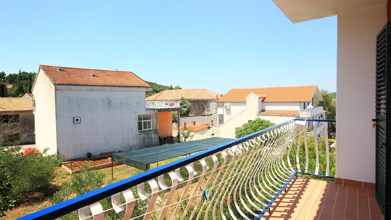 Photo of Patio Balcony in Loviste