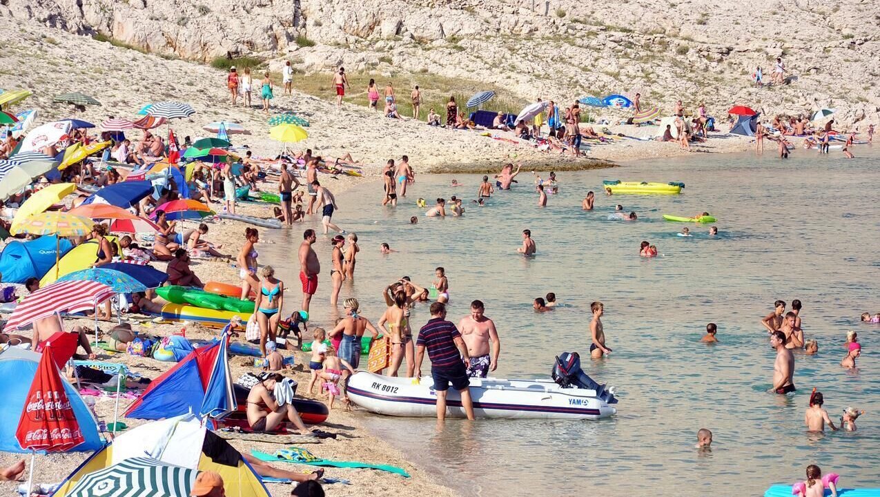 Photo of Others in Metajna