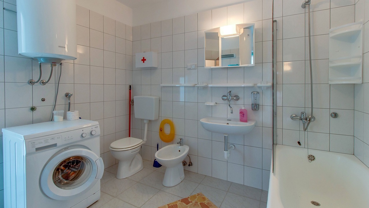 Photo of Bathroom in Nerezine