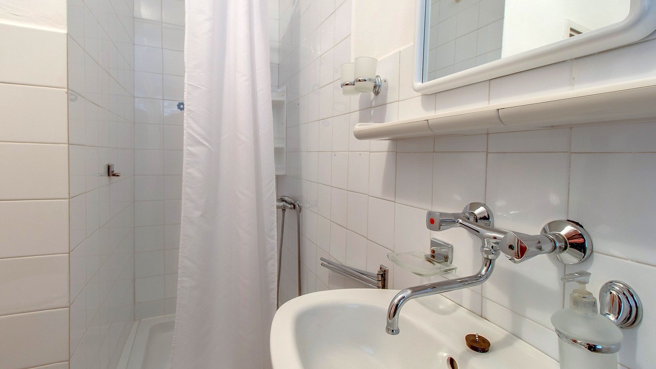 Photo of Bathroom in Nerezine