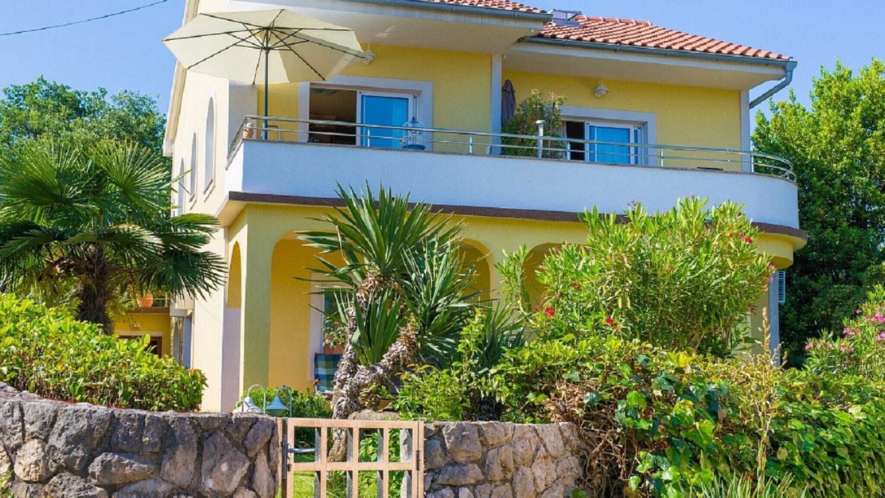 Photo of Outdoor in Porat