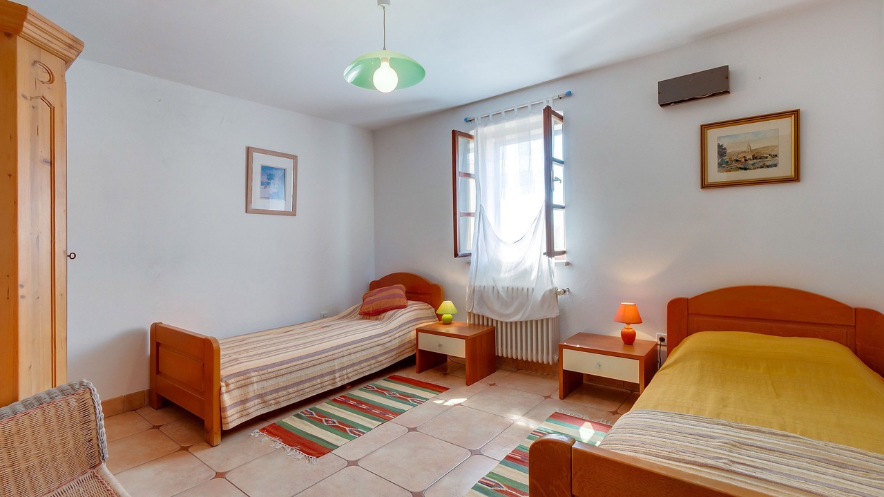 Photo of Bedroom in Osor