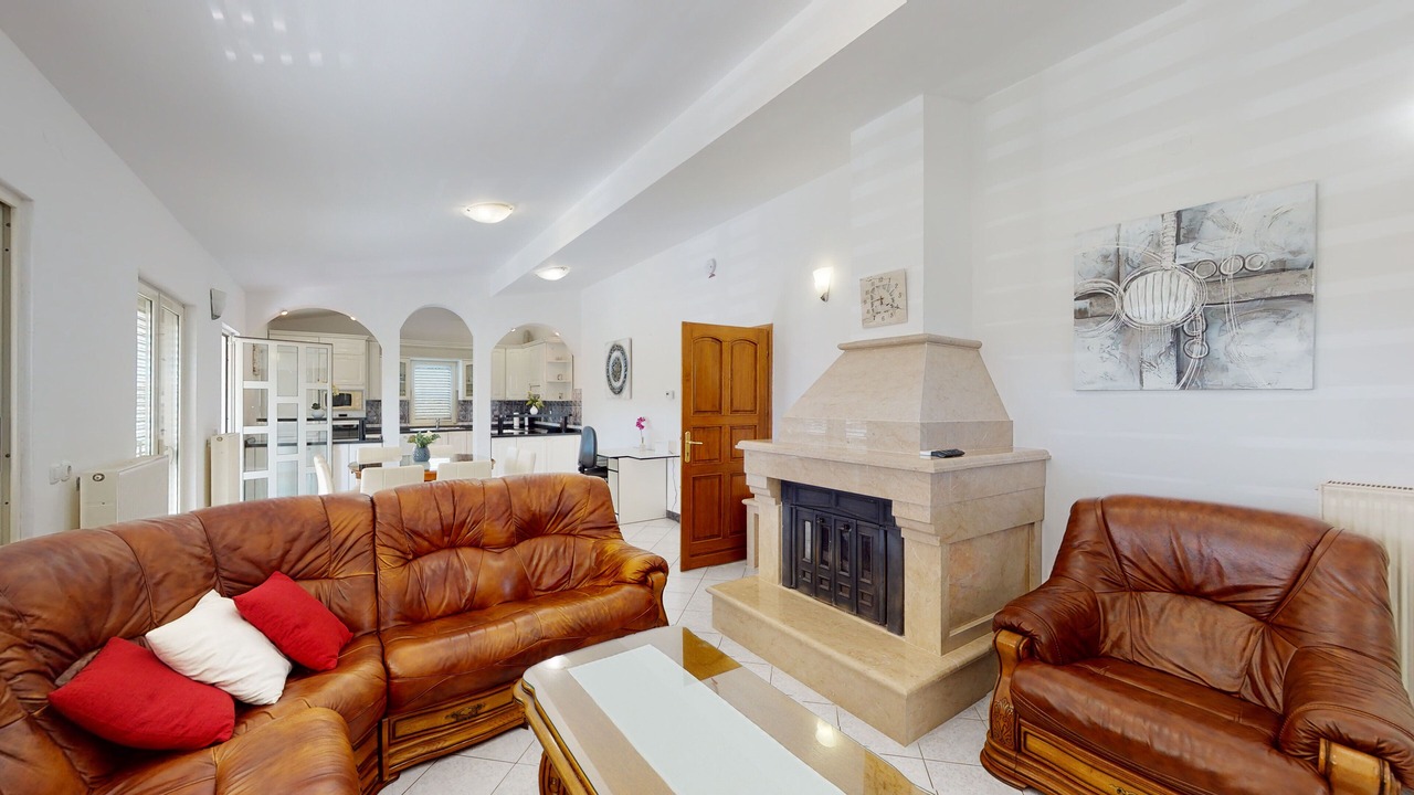 Photo of Livingroom in Neoric