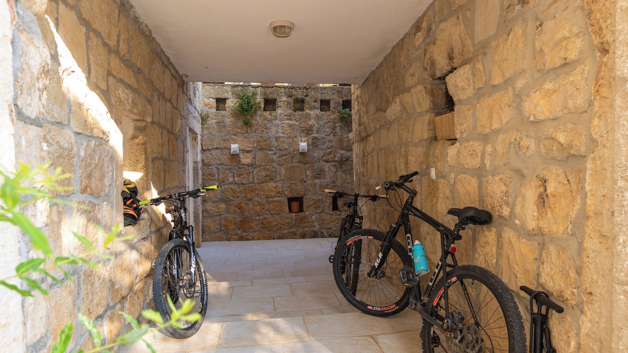 Photo of Outdoor in Mocici