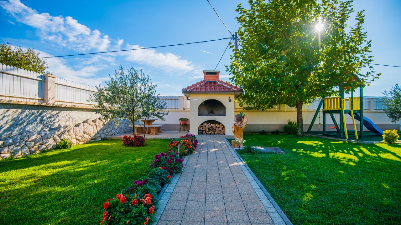 Photo of Patio Balcony in Donji Prolozac