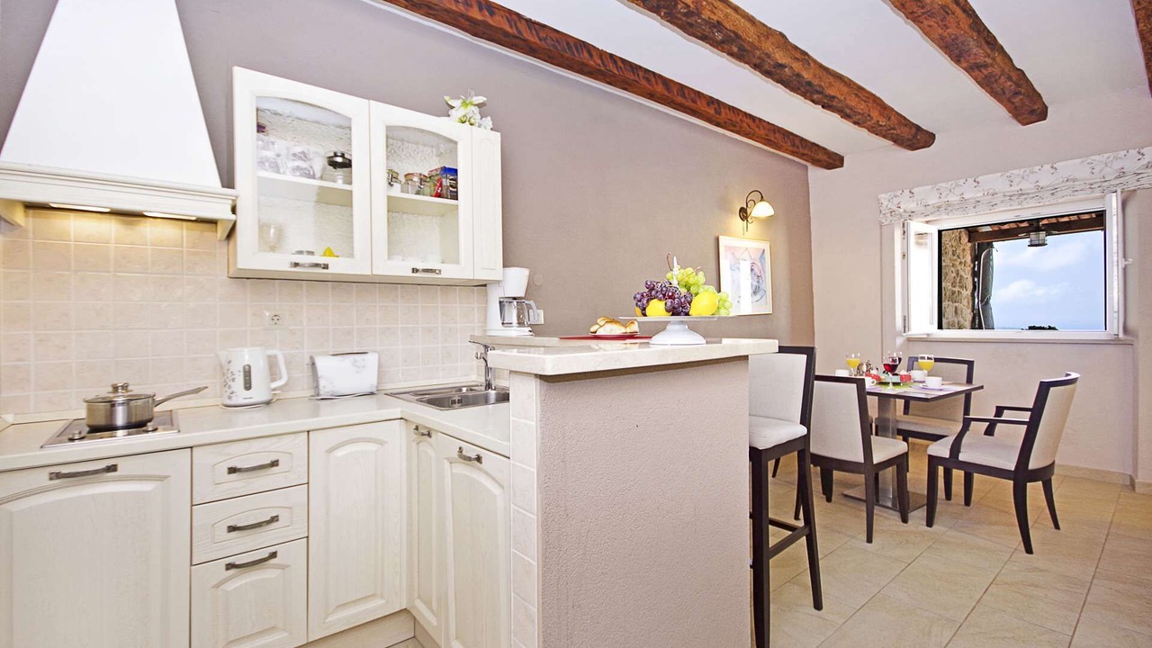 Photo of Kitchen in Brsecine