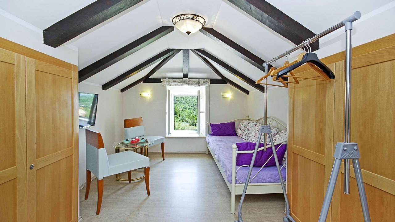 Photo of Bedroom in Brsecine