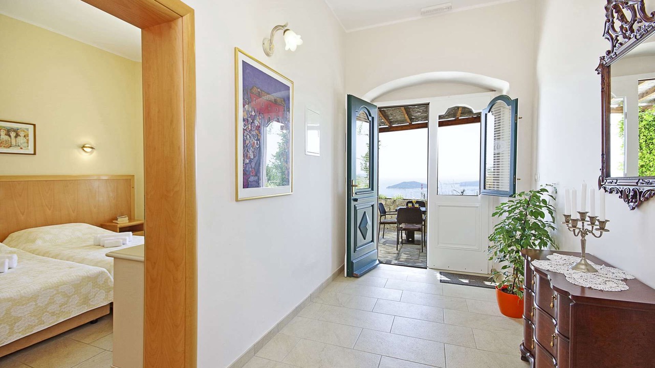 Photo of Bedroom in Brsecine
